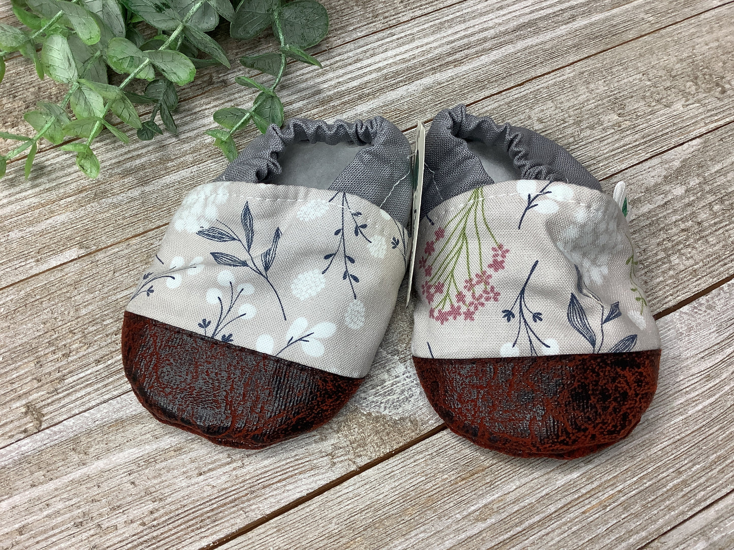 Lexiebugs 12-18 M Prints - Copper Bottom