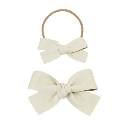 Ivory Leather Bow Nylon- Medium