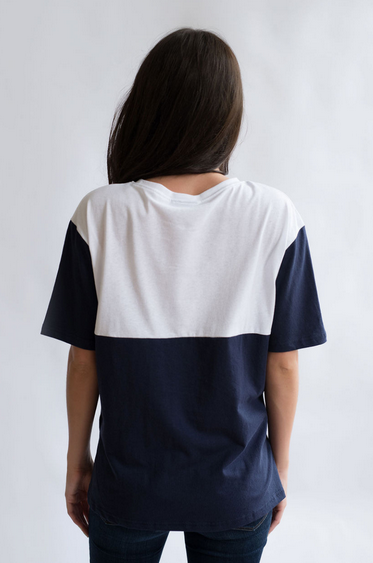 Nursing Pocket T-Shirt - Navy/White Pocket