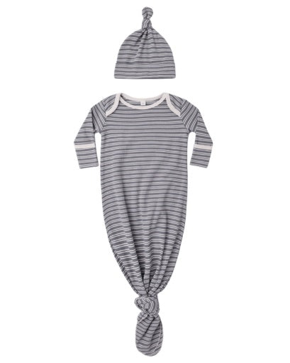 KNOTTED BABY GOWN + HAT SET SLATE MICROSTRIPE