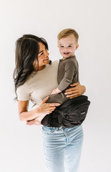 Tushbaby Hip Carrier- Black