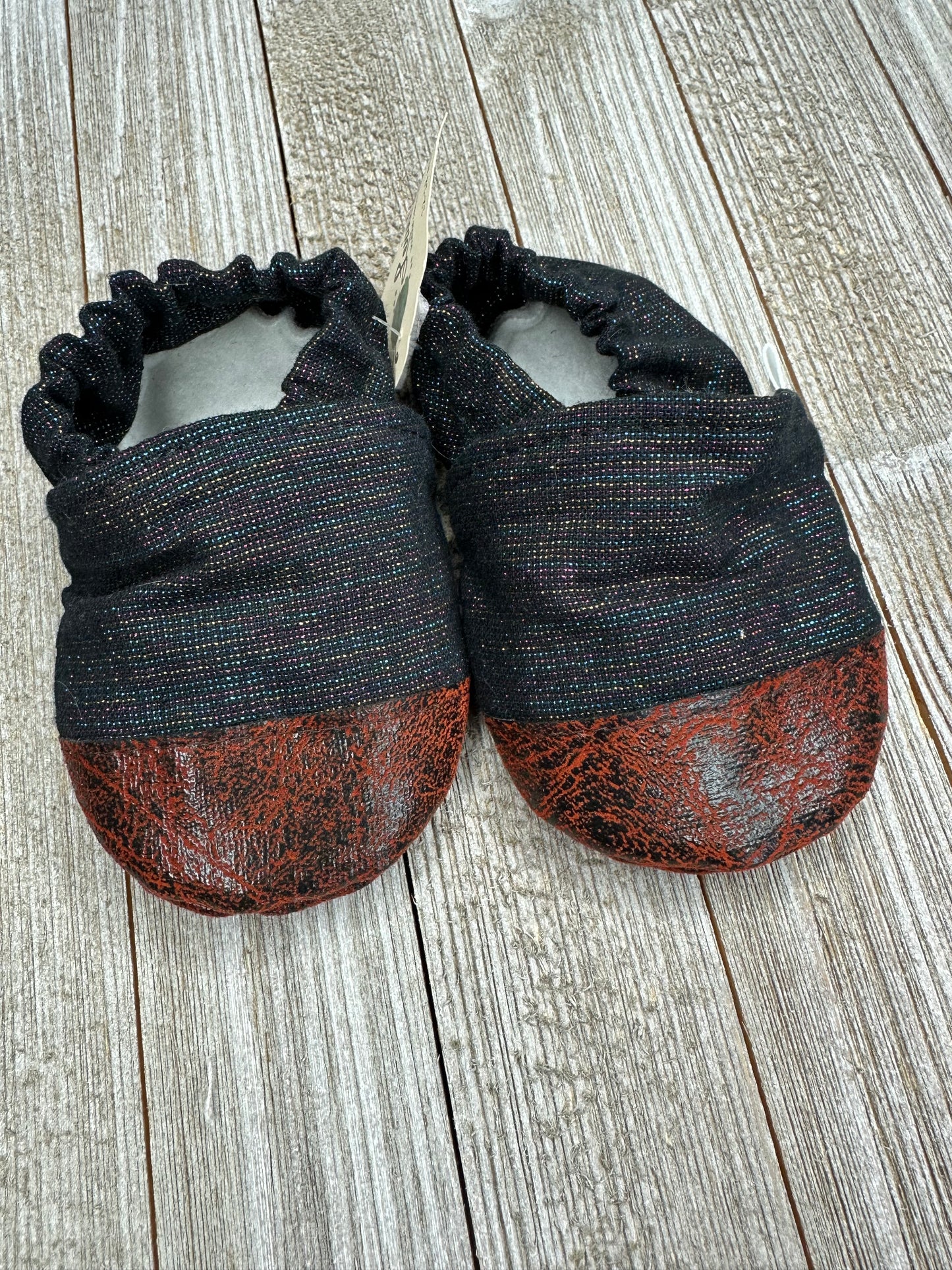 Lexiebugs 12-18 M Prints - Copper Bottom
