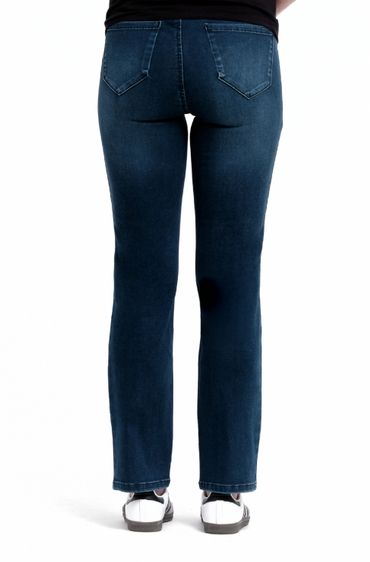 Maternity 30" Better Butter Slim Straight Jean in Lanie