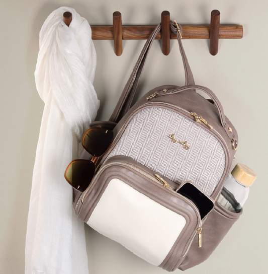 *Itzy Mini Plus Backpack Vanilla Latte