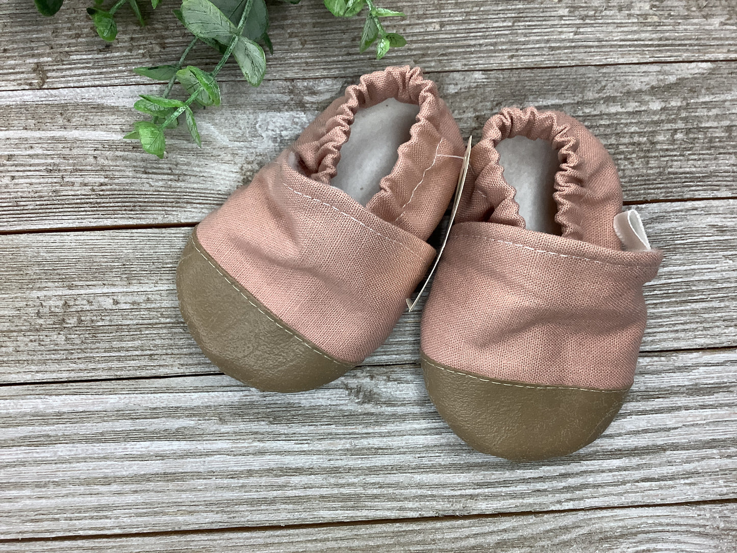 Lexiebugs 9-12 M Solids - Stone Bottom - Elegant Mommy