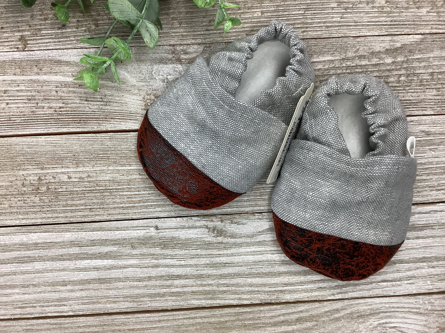Lexiebugs 9-12 M Solids - Copper Bottom - Elegant Mommy