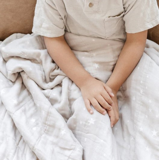 Saranoni: 4 Layer Muslin Quilt - Elegant Mommy