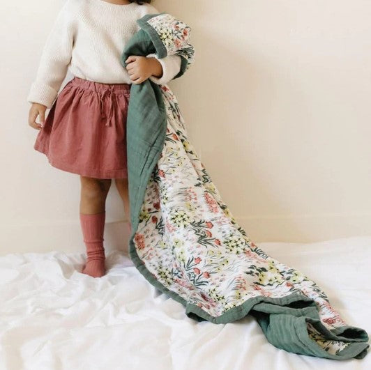 Saranoni: 4 Layer Muslin Quilt - Elegant Mommy