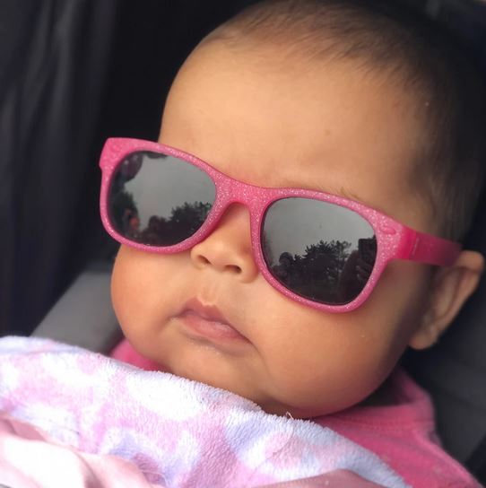Roshambo Baby Kelly Pink Glitter - Elegant Mommy