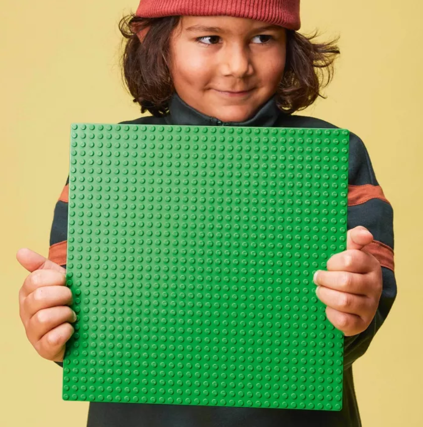 Lego Green Baseplate - Elegant Mommy