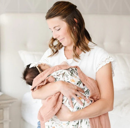 Saranoni: 4 Layer Muslin Quilt - Elegant Mommy