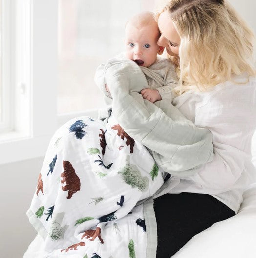 Saranoni: 4 Layer Muslin Quilt - Elegant Mommy