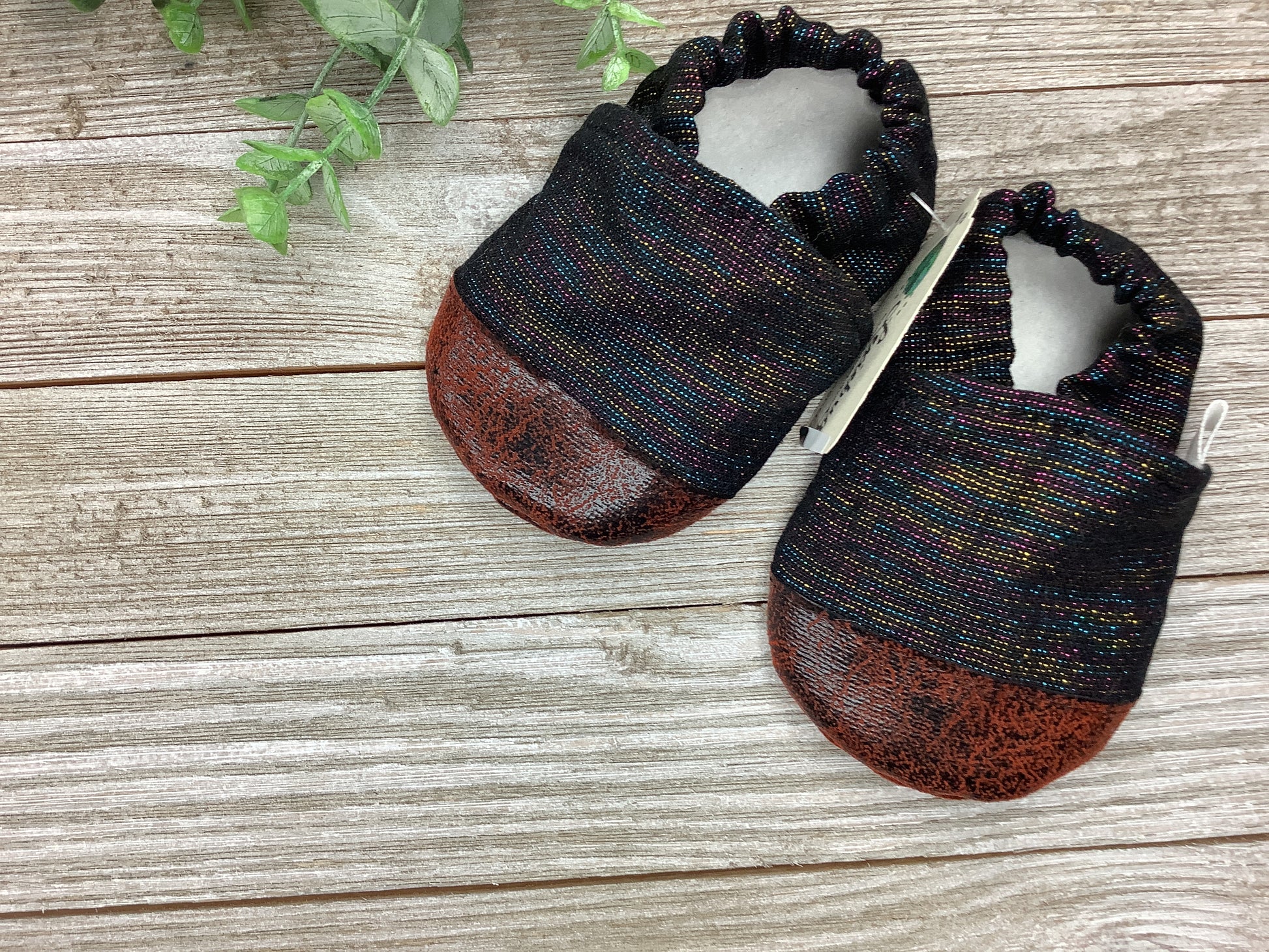 Lexiebugs 9-12 M Solids - Copper Bottom - Elegant Mommy