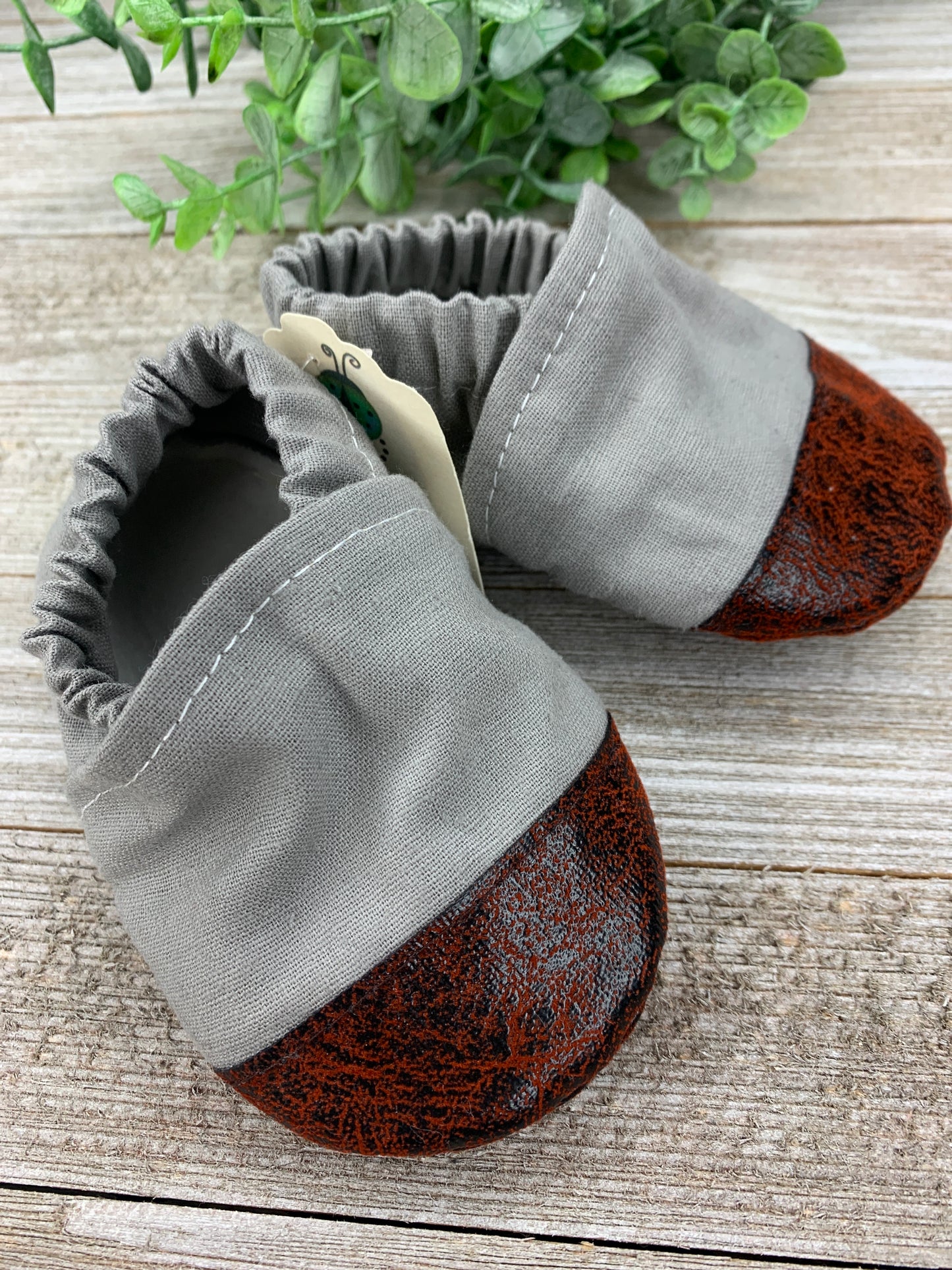 Lexiebugs 9-12 M Solids - Copper Bottom - Elegant Mommy