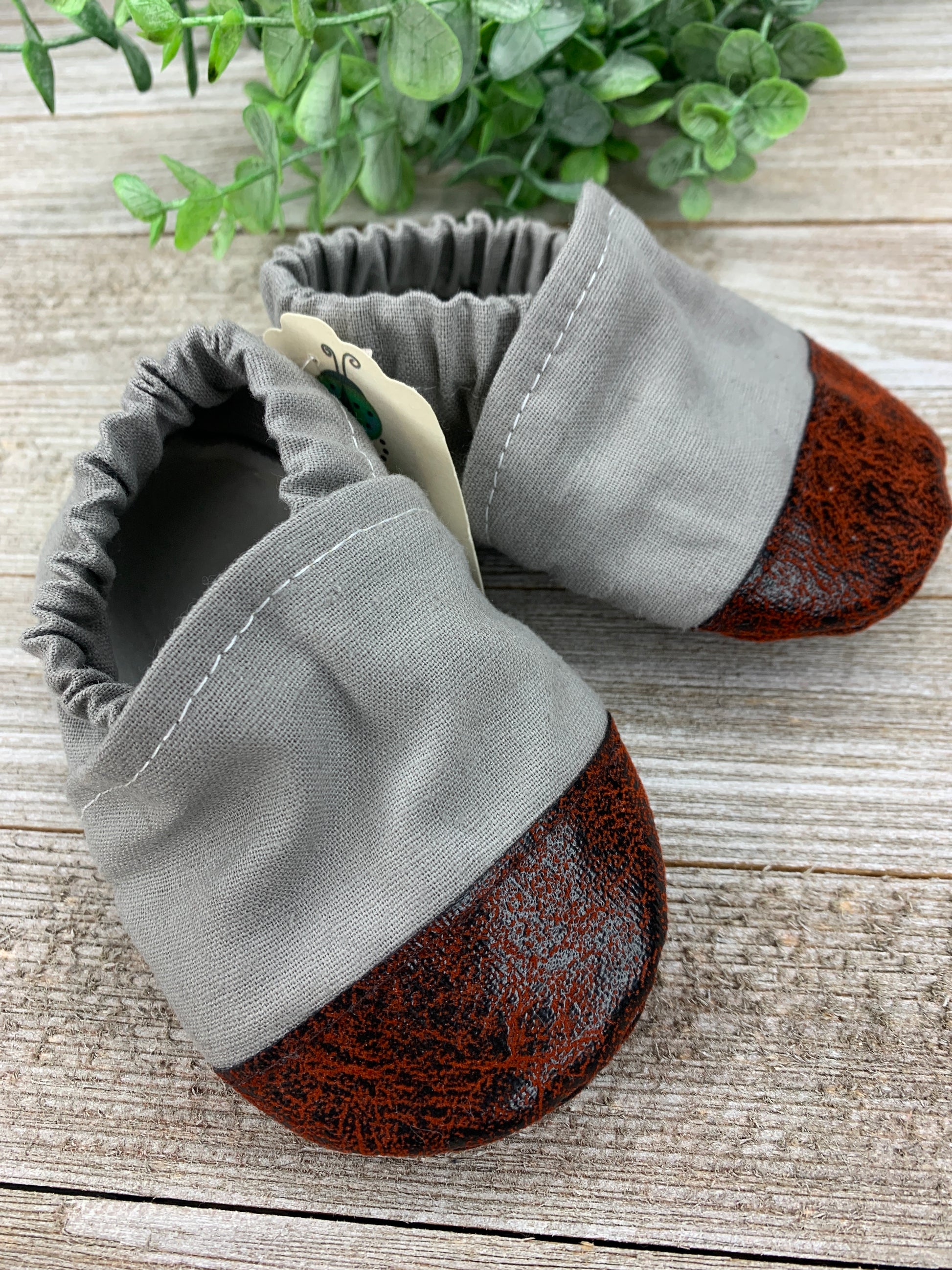 Lexiebugs 9-12 M Solids - Copper Bottom - Elegant Mommy